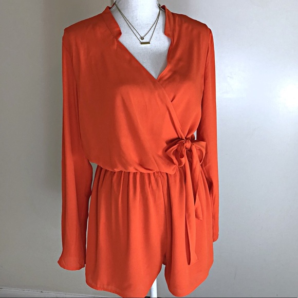 Gianni Bini Other - Gianni Bini Side Tie Romper